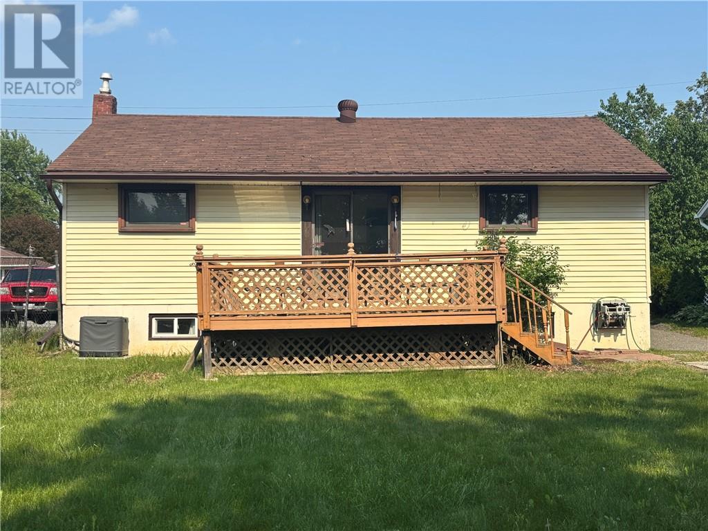 1027 Auger, Sudbury, Ontario  P3A 4A7 - Photo 2 - 2122829