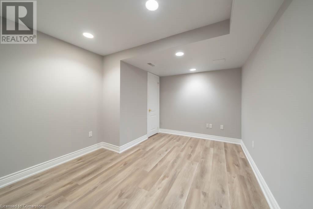 4 Cabriolet Crescent, Ancaster, Ontario  L9K 1K6 - Photo 32 - 40738791