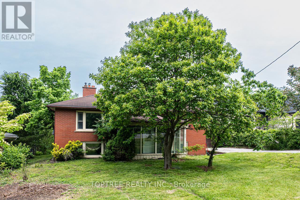 Photo 2 of 45 for 425 Riverside Drive