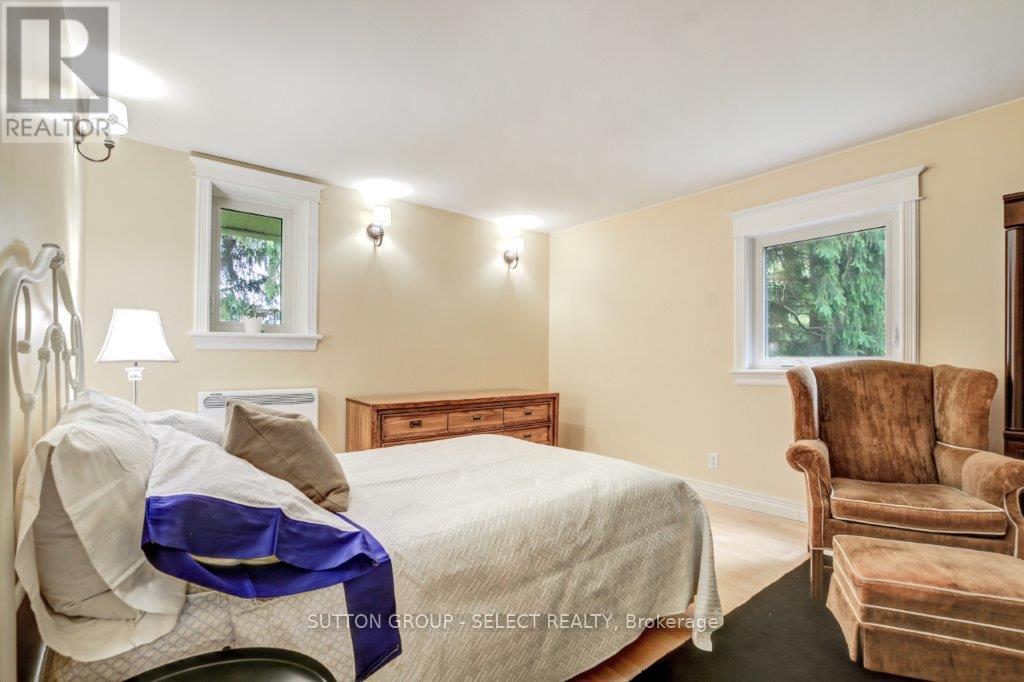 23471 Heritage Road, Thames Centre, Ontario  N0M 2P0 - Photo 28 - X12207780