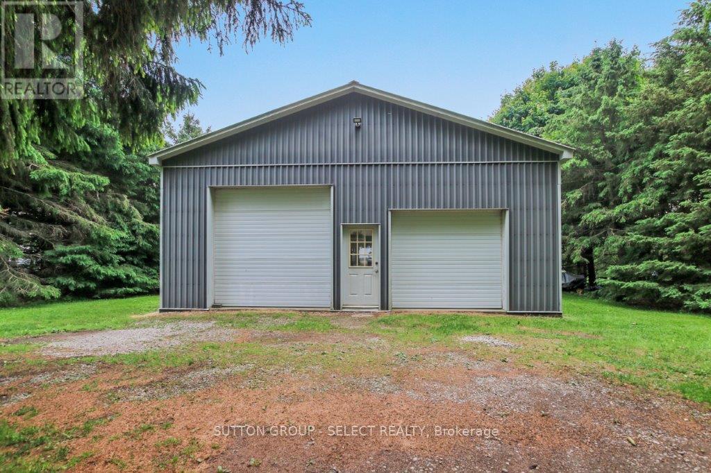 23471 Heritage Road, Thames Centre, Ontario  N0M 2P0 - Photo 38 - X12207780