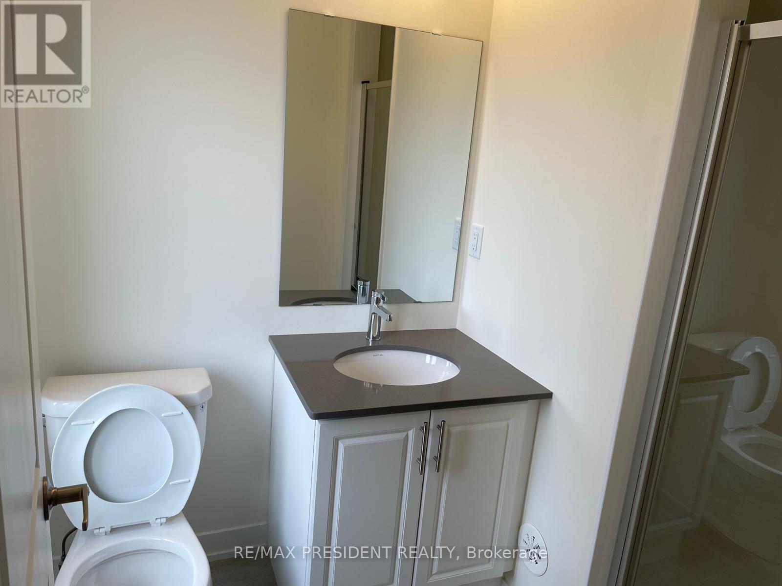 402 - 1695 Dersan Street, Pickering, Ontario  L1X 0S9 - Photo 11 - E12208663