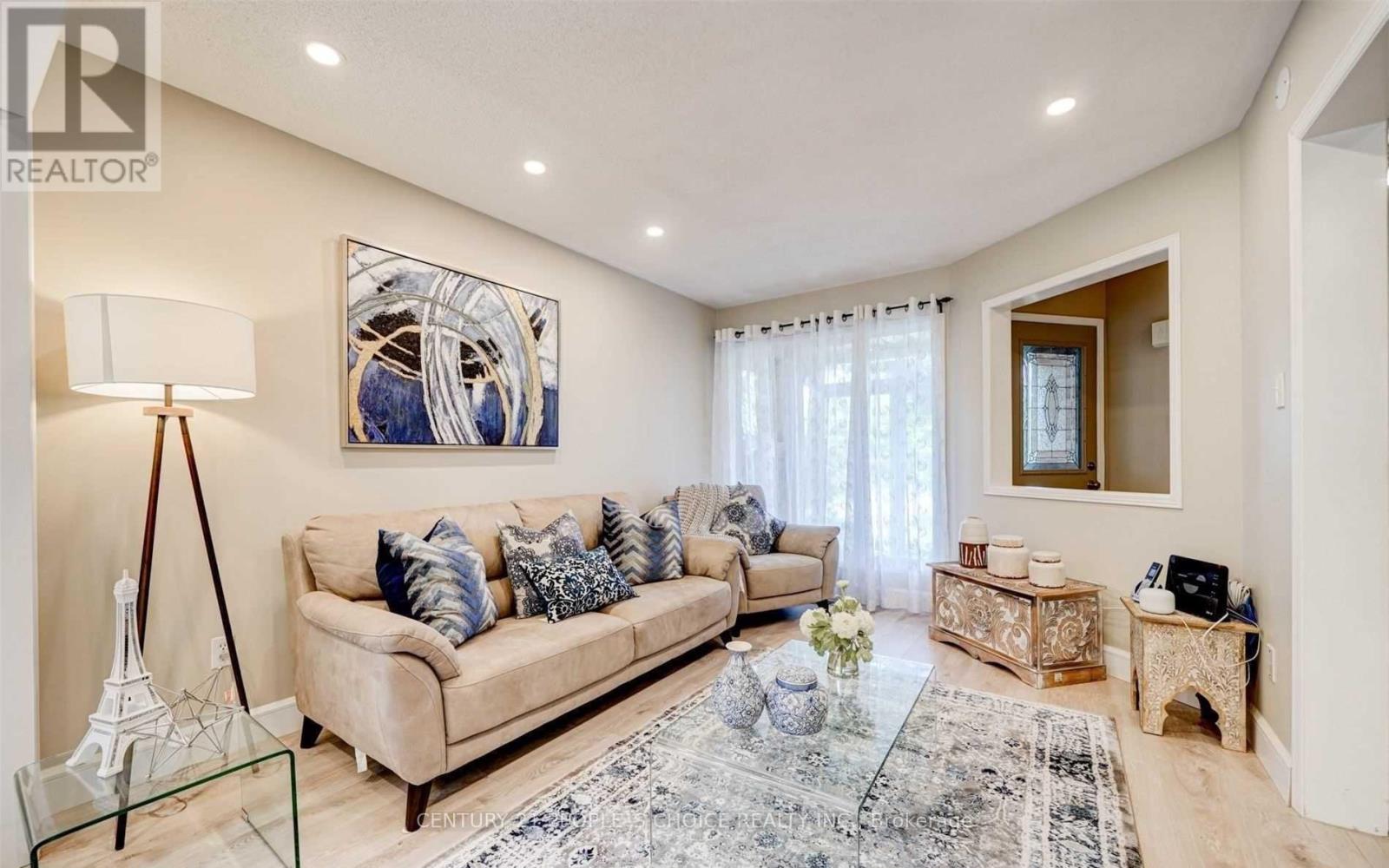 1162 Leewood Drive, Oakville, Ontario  L6M 3B9 - Photo 7 - W12187610