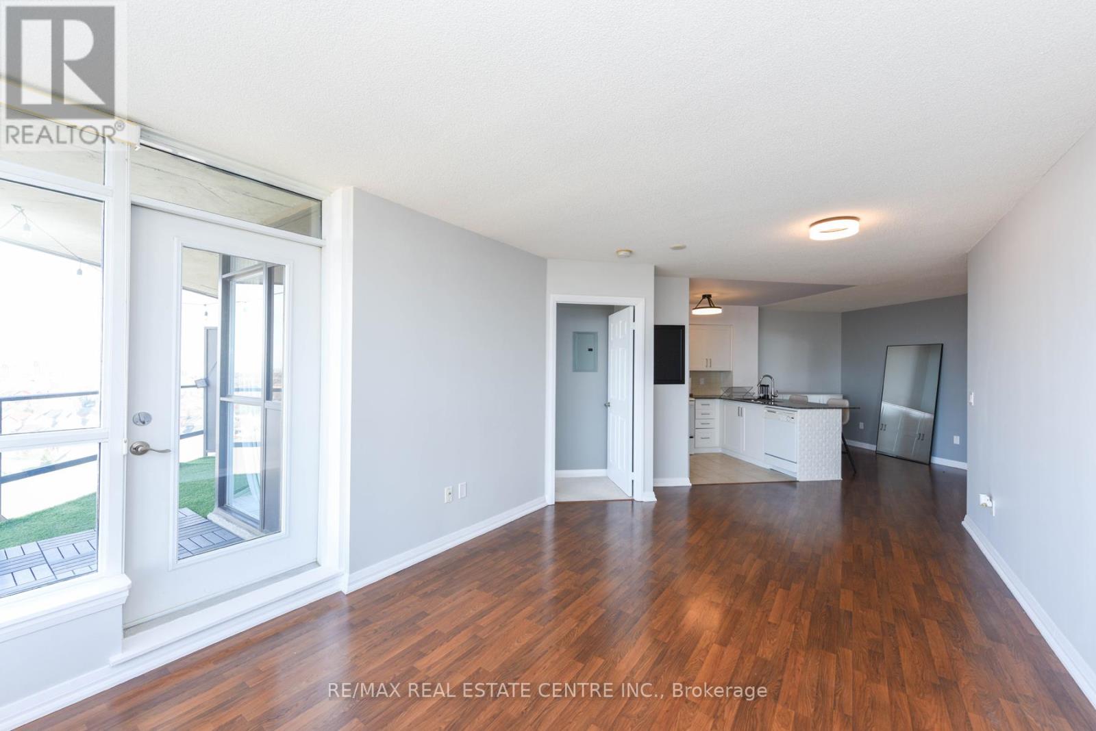 1313 - 220 Forum Drive, Mississauga (Hurontario), Ontario  L4Z 4K1 - Photo 16 - W12208669