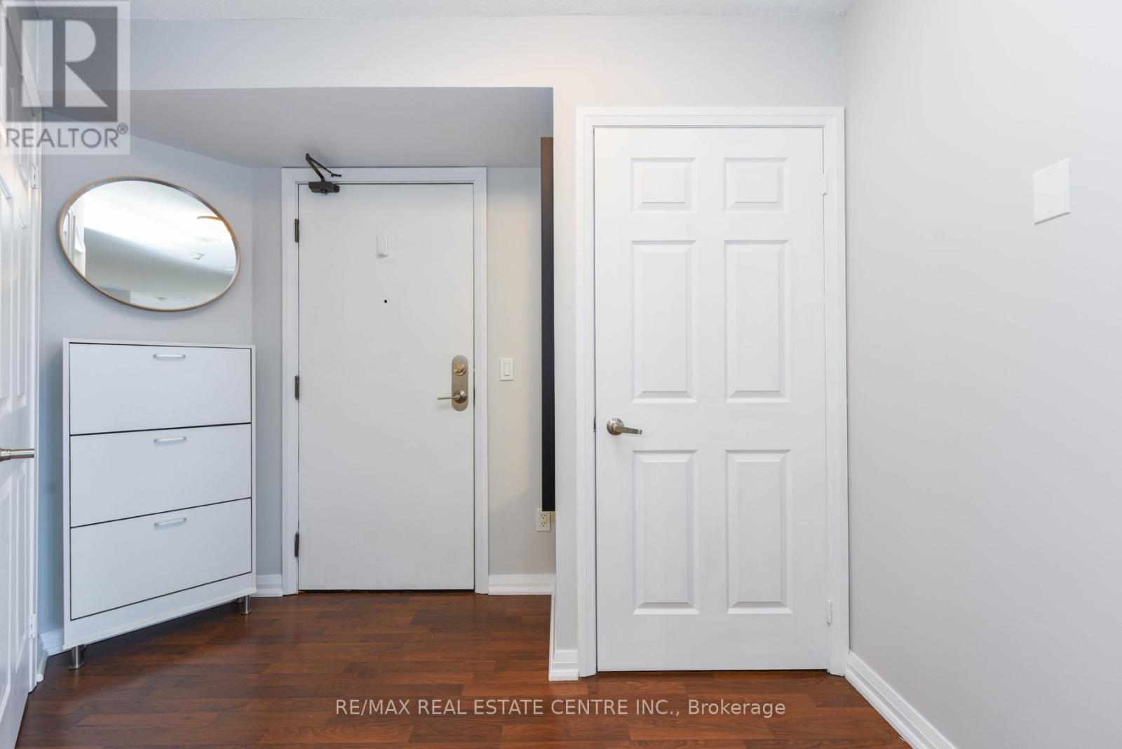 1313 - 220 Forum Drive, Mississauga (Hurontario), Ontario  L4Z 4K1 - Photo 7 - W12208669