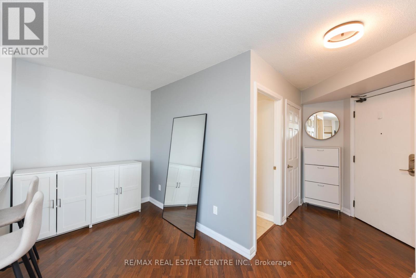 1313 - 220 Forum Drive, Mississauga (Hurontario), Ontario  L4Z 4K1 - Photo 9 - W12208669