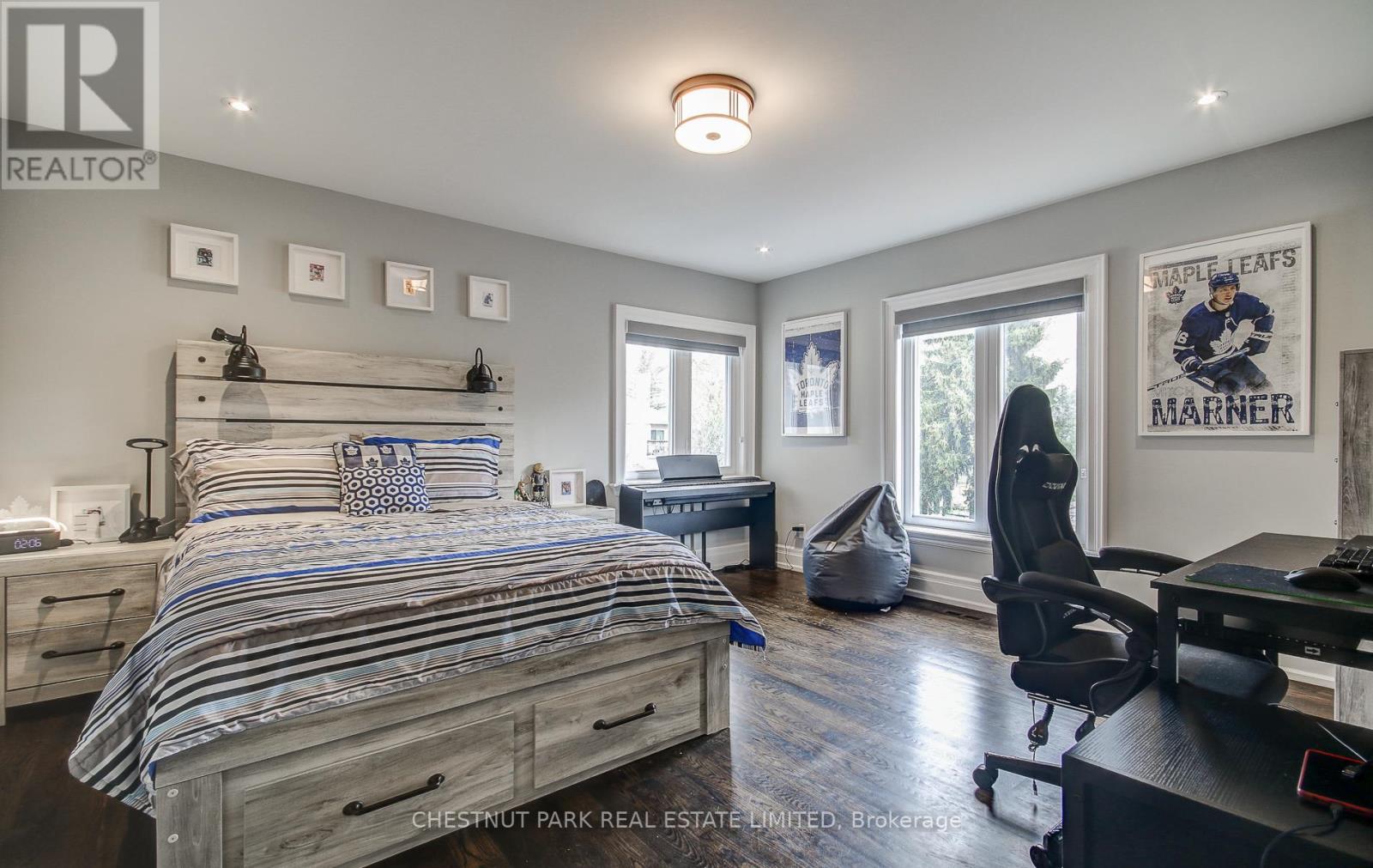22 Lesmar Drive, Toronto, Ontario  M9B 2V1 - Photo 33 - W12204109