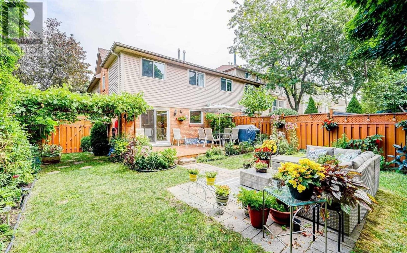 1162 Leewood Drive, Oakville, Ontario  L6M 3B9 - Photo 39 - W12187610