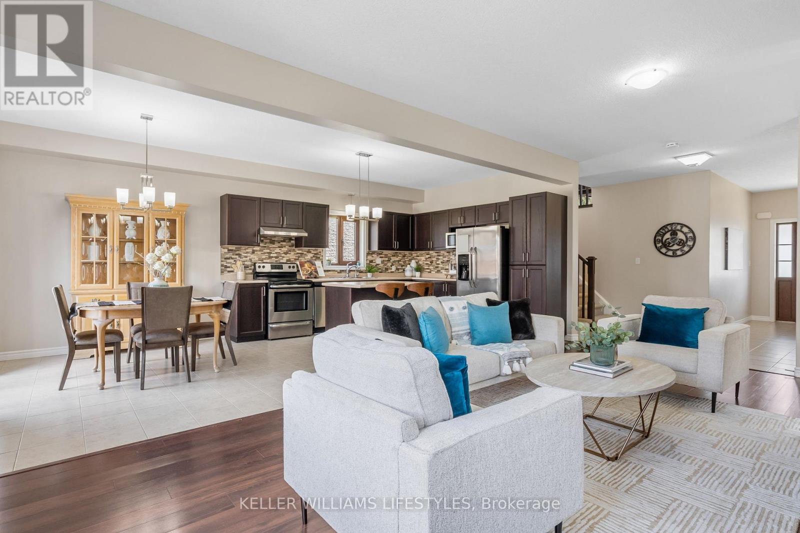 1804 Cedarpark Drive, London North (North D), Ontario  N5X 0H9 - Photo 10 - X12208725