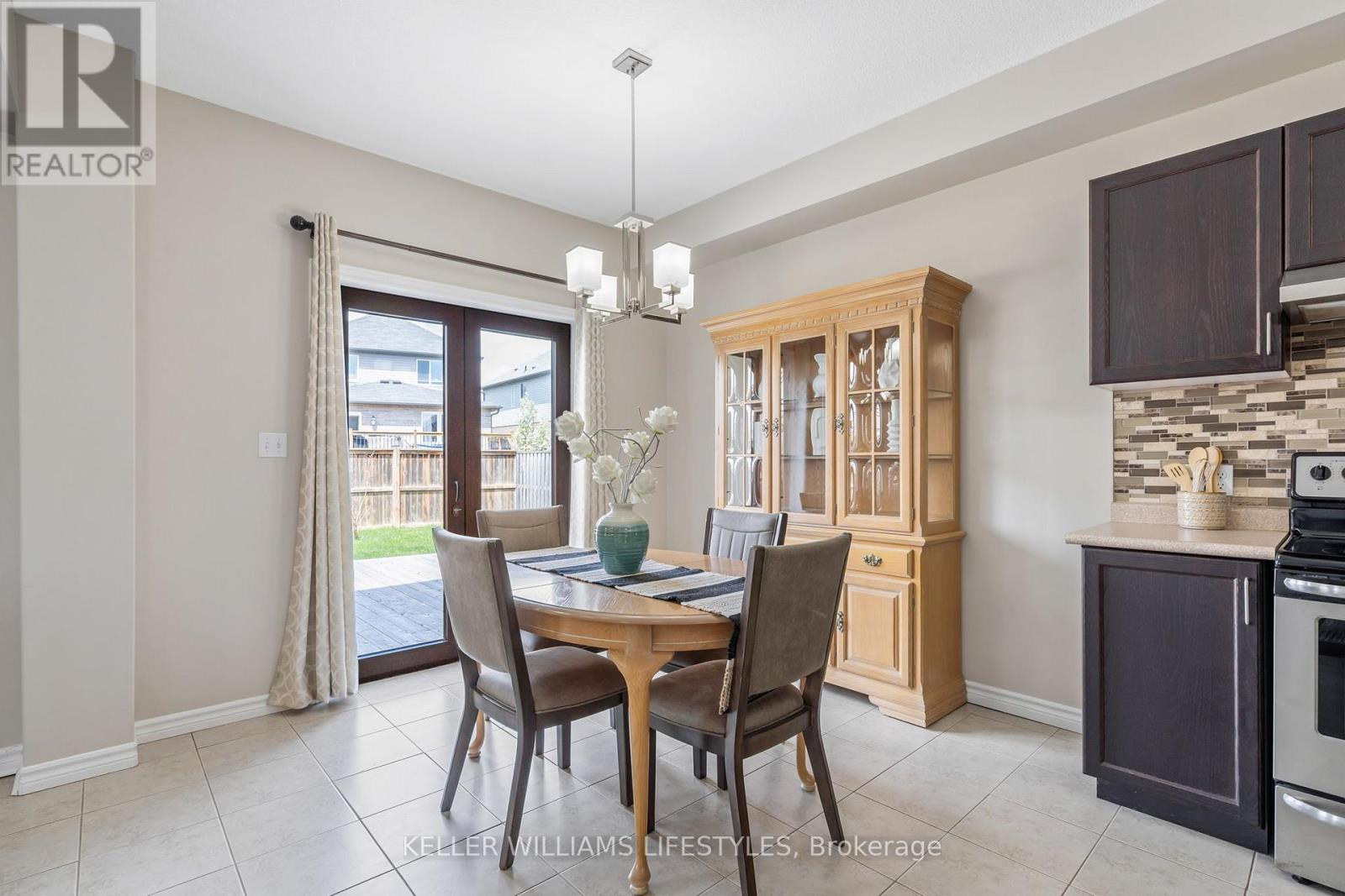 1804 Cedarpark Drive, London North (North D), Ontario  N5X 0H9 - Photo 12 - X12208725