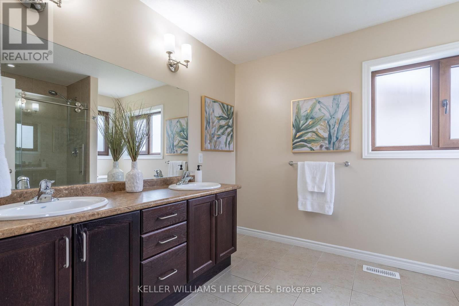 1804 Cedarpark Drive, London North (North D), Ontario  N5X 0H9 - Photo 27 - X12208725