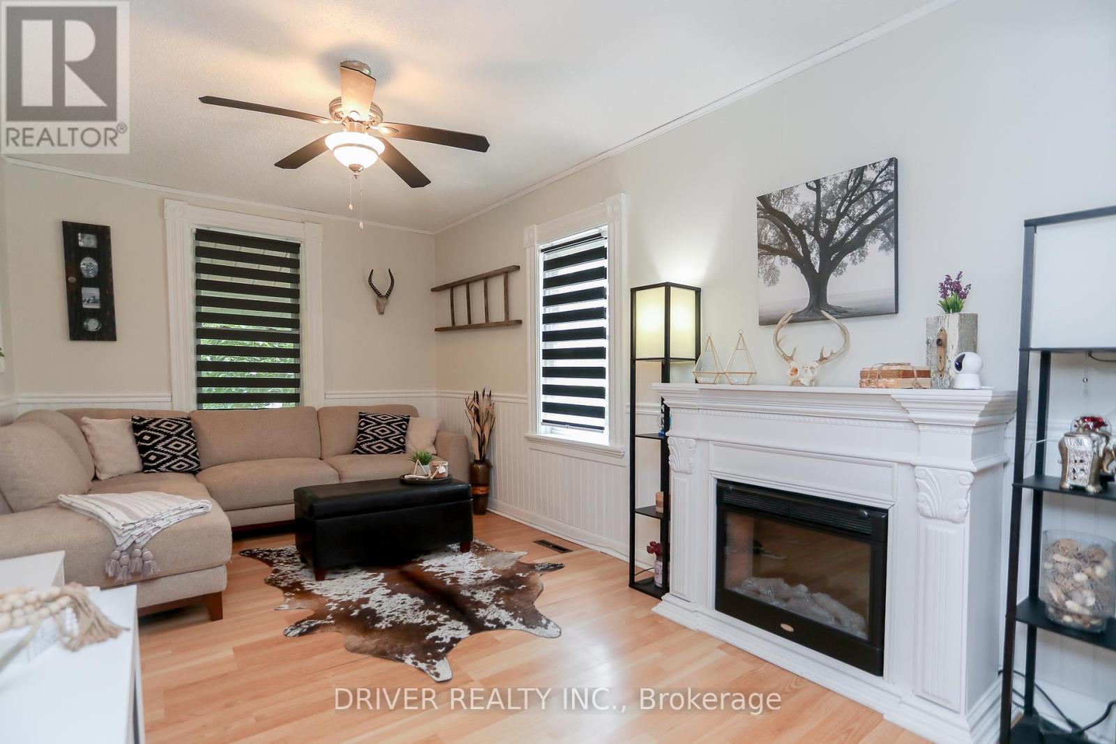 165 South Street W, Aylmer, Ontario  N5H 1S2 - Photo 8 - X12208732