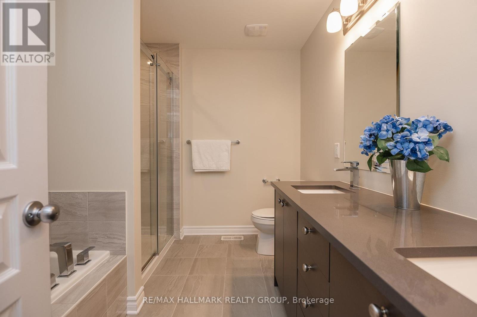 208 Sittelle Private, Ottawa, Ontario  K4A 1G1 - Photo 29 - X12208701