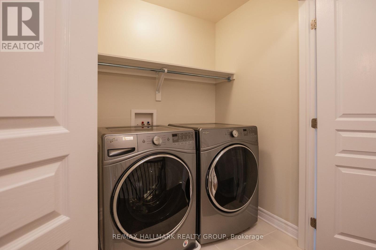 208 Sittelle Private, Ottawa, Ontario  K4A 1G1 - Photo 32 - X12208701