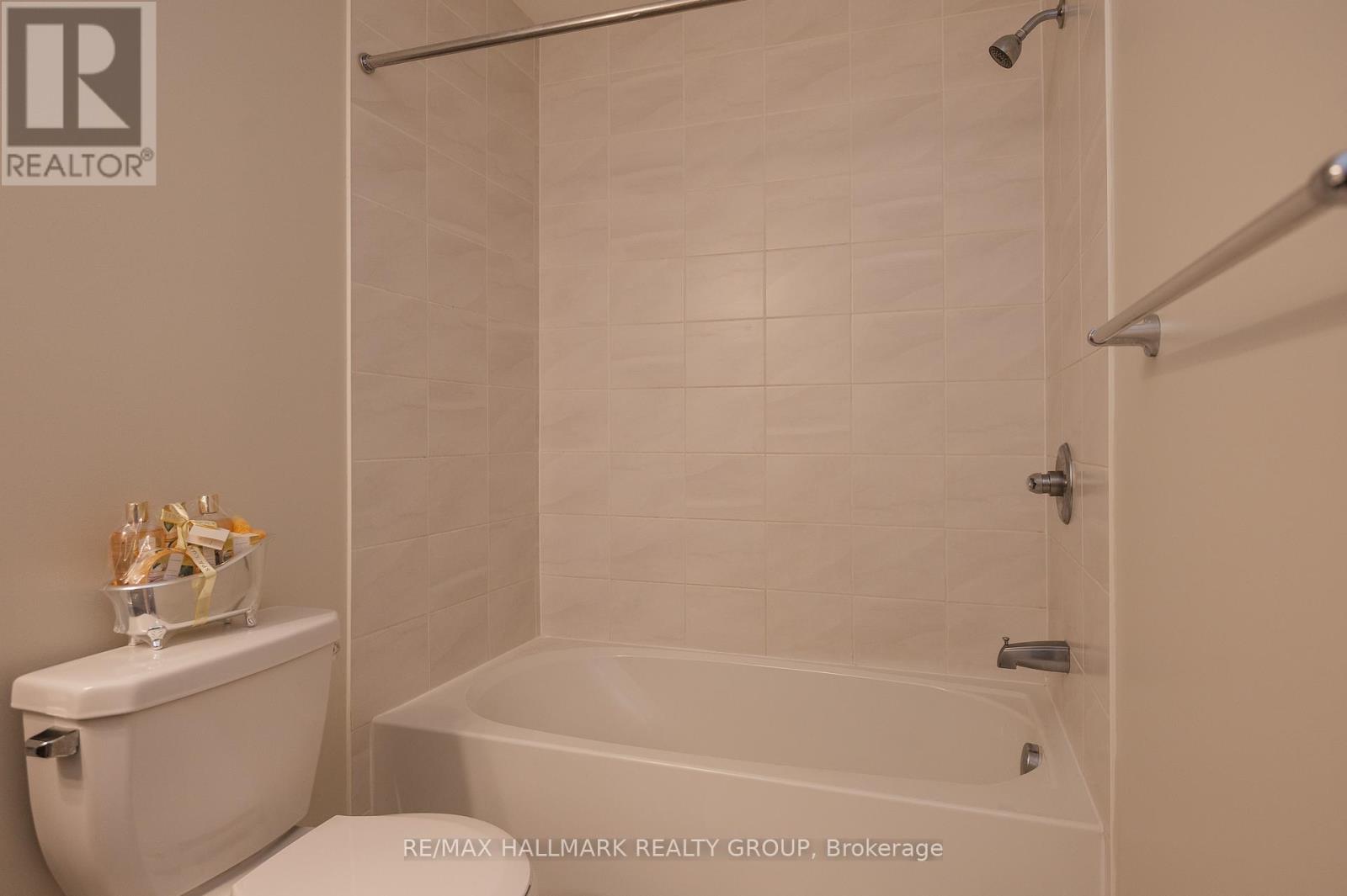 208 Sittelle Private, Ottawa, Ontario  K4A 1G1 - Photo 38 - X12208701