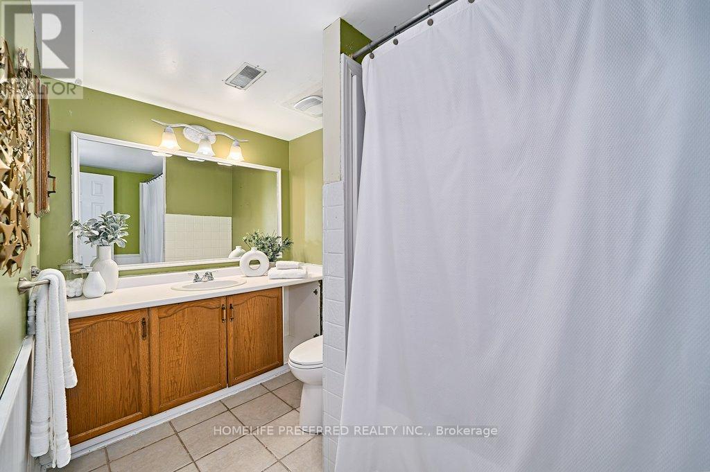 56 Champine Square, Clarington, Ontario  L1C 4W2 - Photo 40 - E12208735