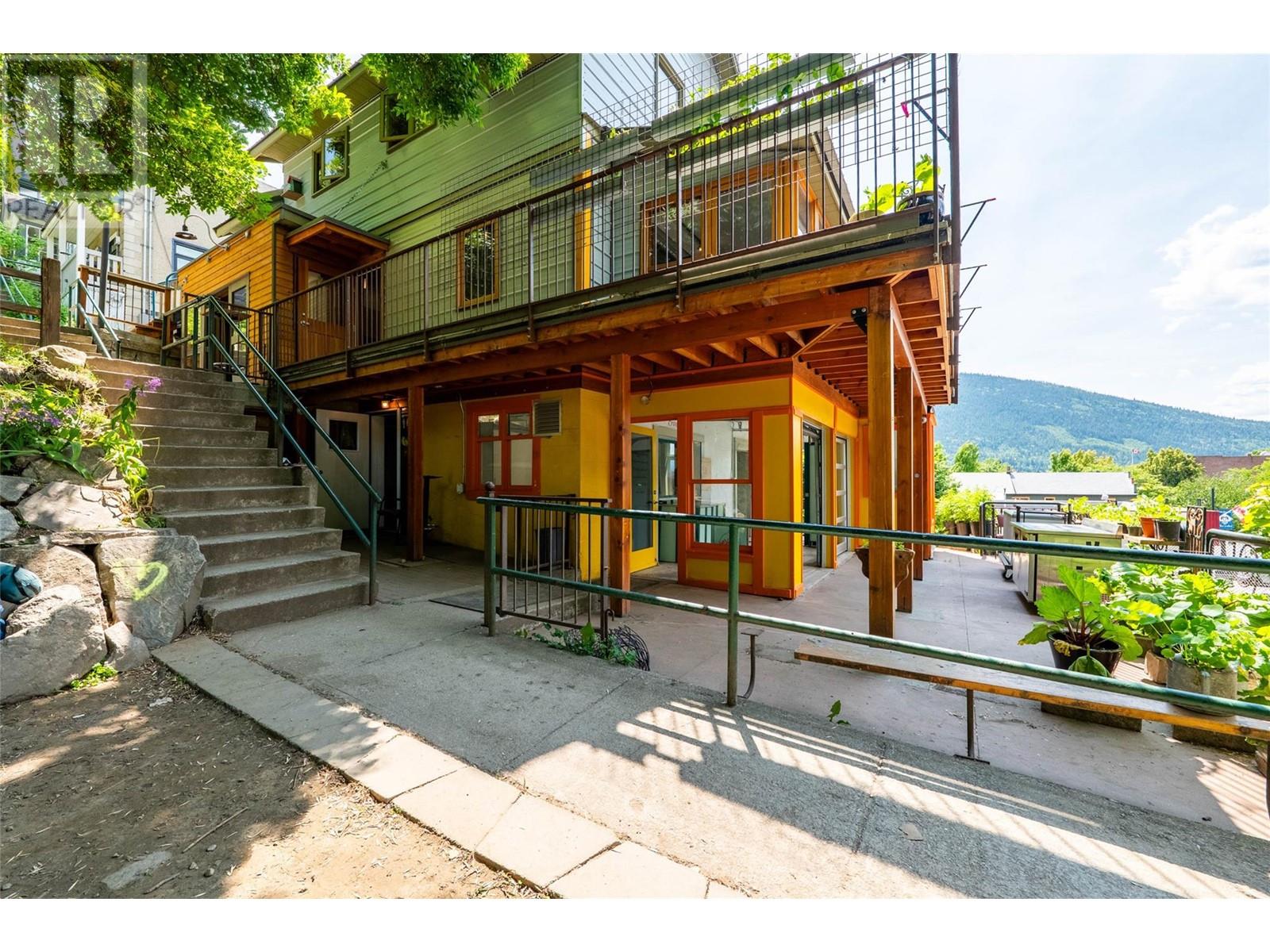 512 Hendryx Street, Nelson, British Columbia  V1L 2A8 - Photo 32 - 10351221