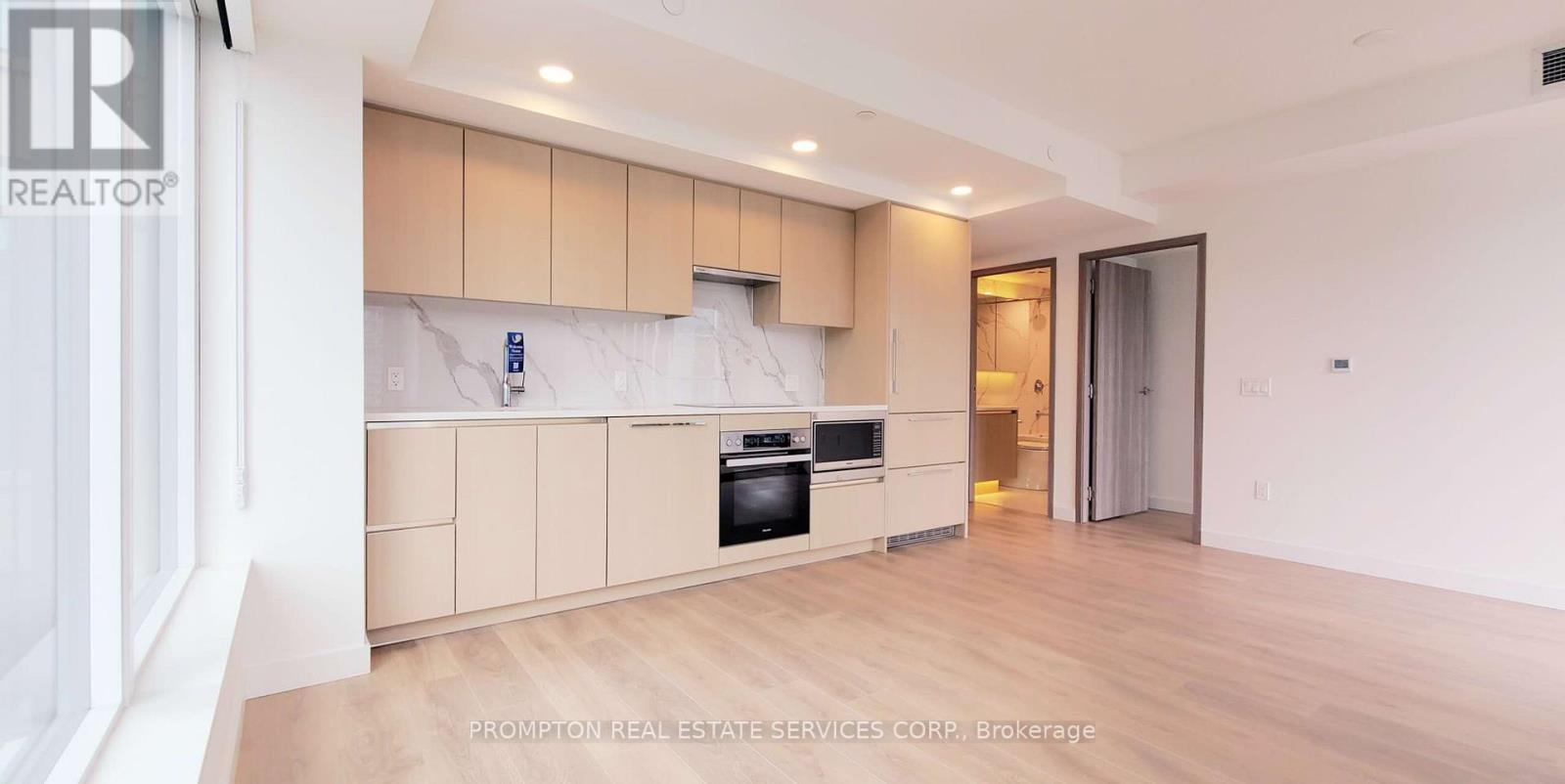 3005 - 3 Concord Cityplace Way, Toronto, Ontario  M5V 0X4 - Photo 8 - C12208681