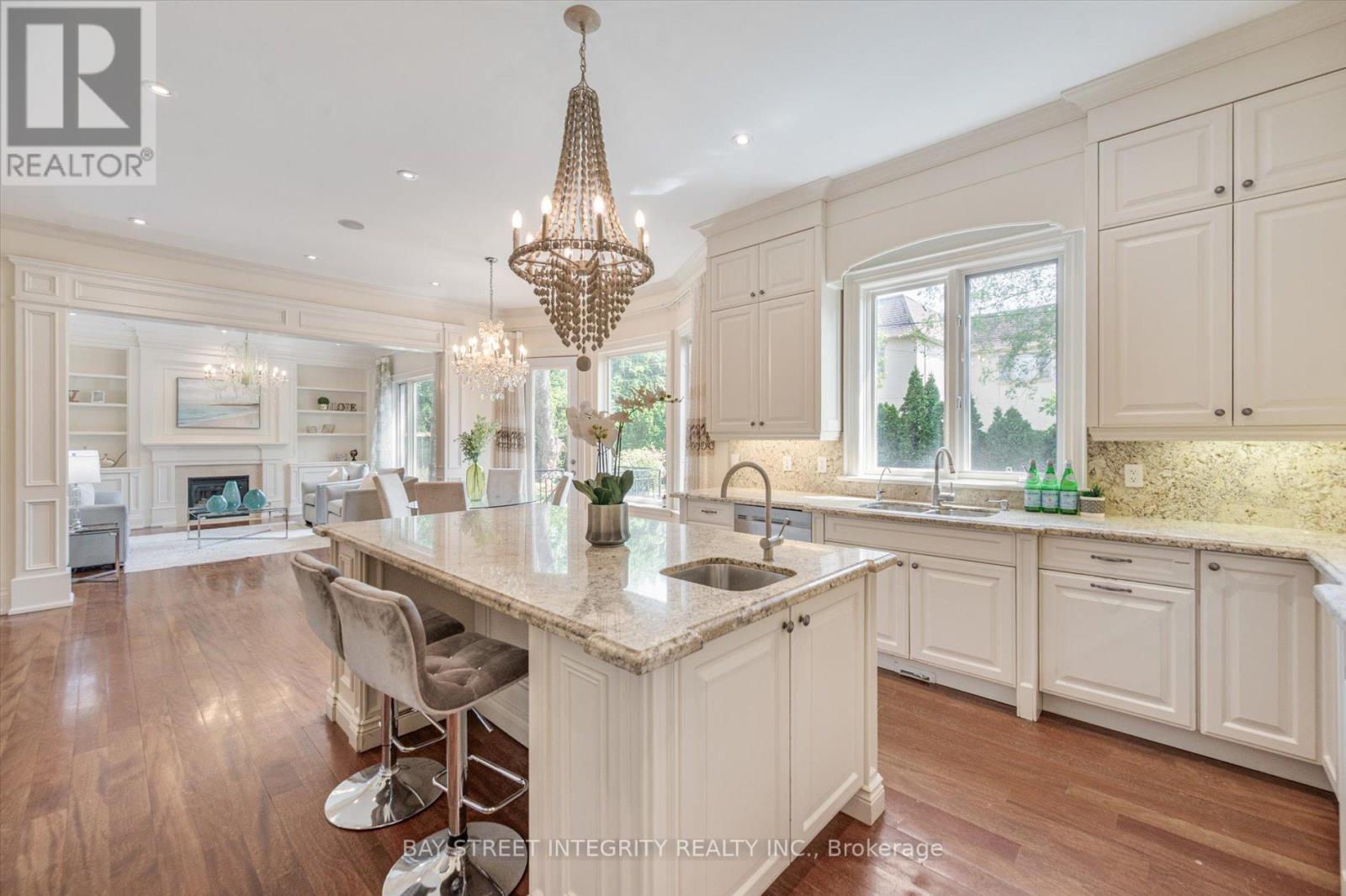 50 Leacroft Crescent, Toronto (Banbury-Don Mills), Ontario  M3B 2G6 - Photo 19 - C12208696
