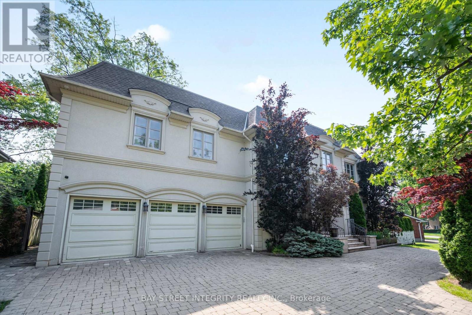 50 Leacroft Crescent, Toronto (Banbury-Don Mills), Ontario  M3B 2G6 - Photo 3 - C12208696