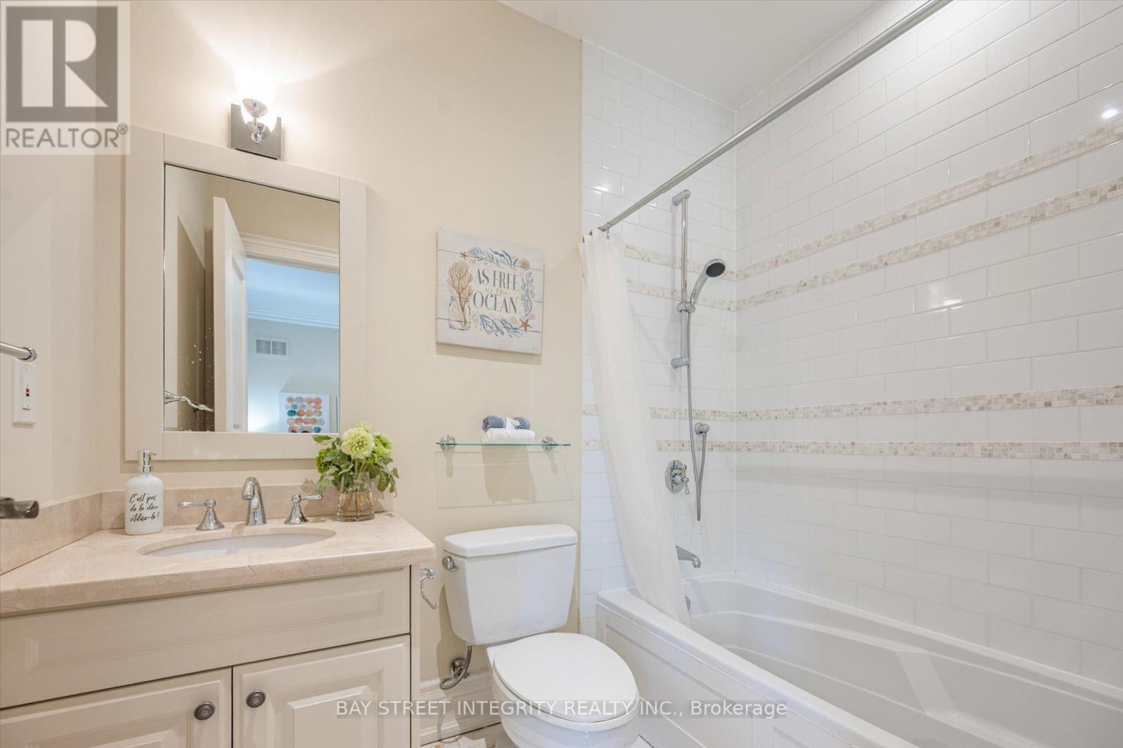 50 Leacroft Crescent, Toronto (Banbury-Don Mills), Ontario  M3B 2G6 - Photo 32 - C12208696
