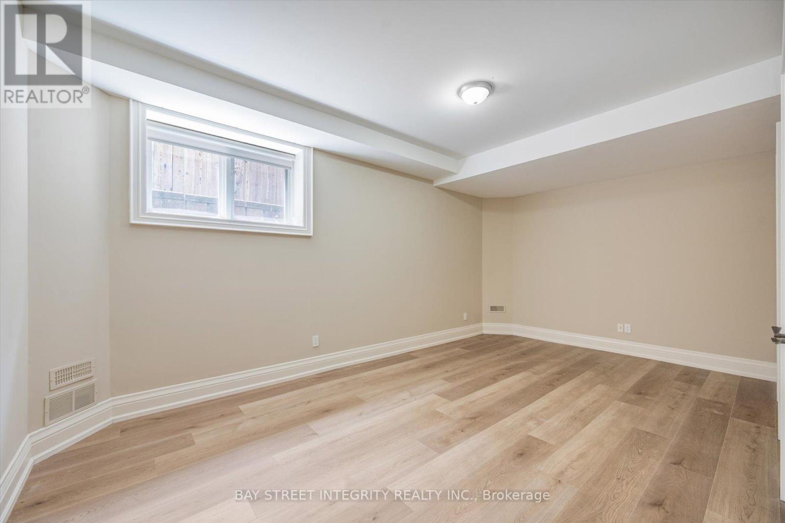 50 Leacroft Crescent, Toronto (Banbury-Don Mills), Ontario  M3B 2G6 - Photo 44 - C12208696