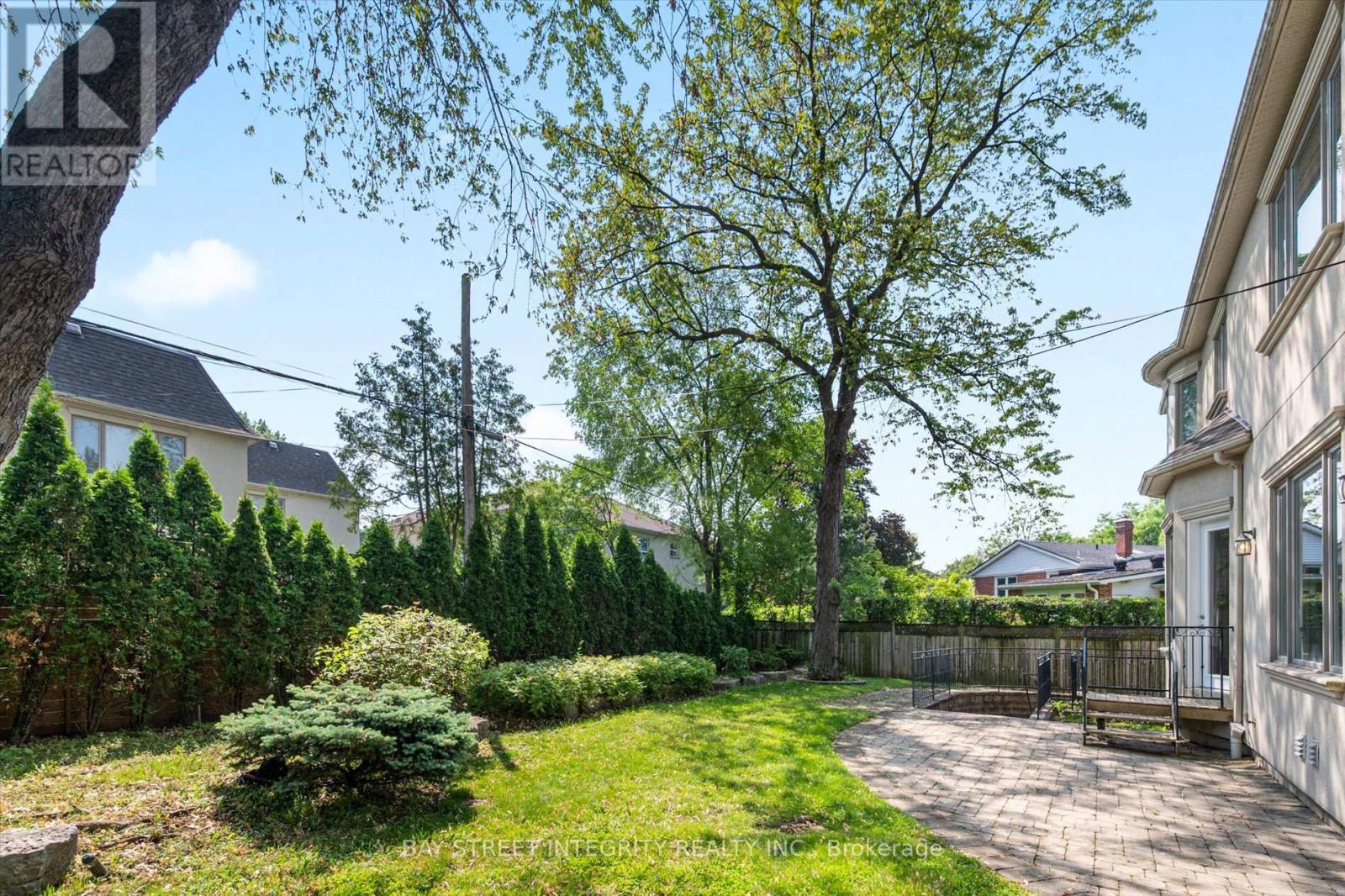 50 Leacroft Crescent, Toronto (Banbury-Don Mills), Ontario  M3B 2G6 - Photo 47 - C12208696