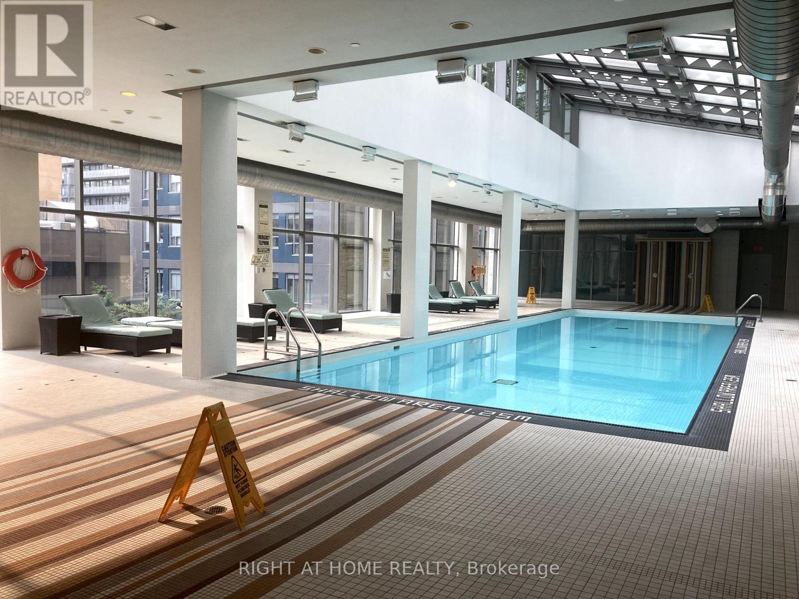 901 - 37 Grosvenor Street, Toronto, Ontario  M4Y 3G5 - Photo 33 - C12208710