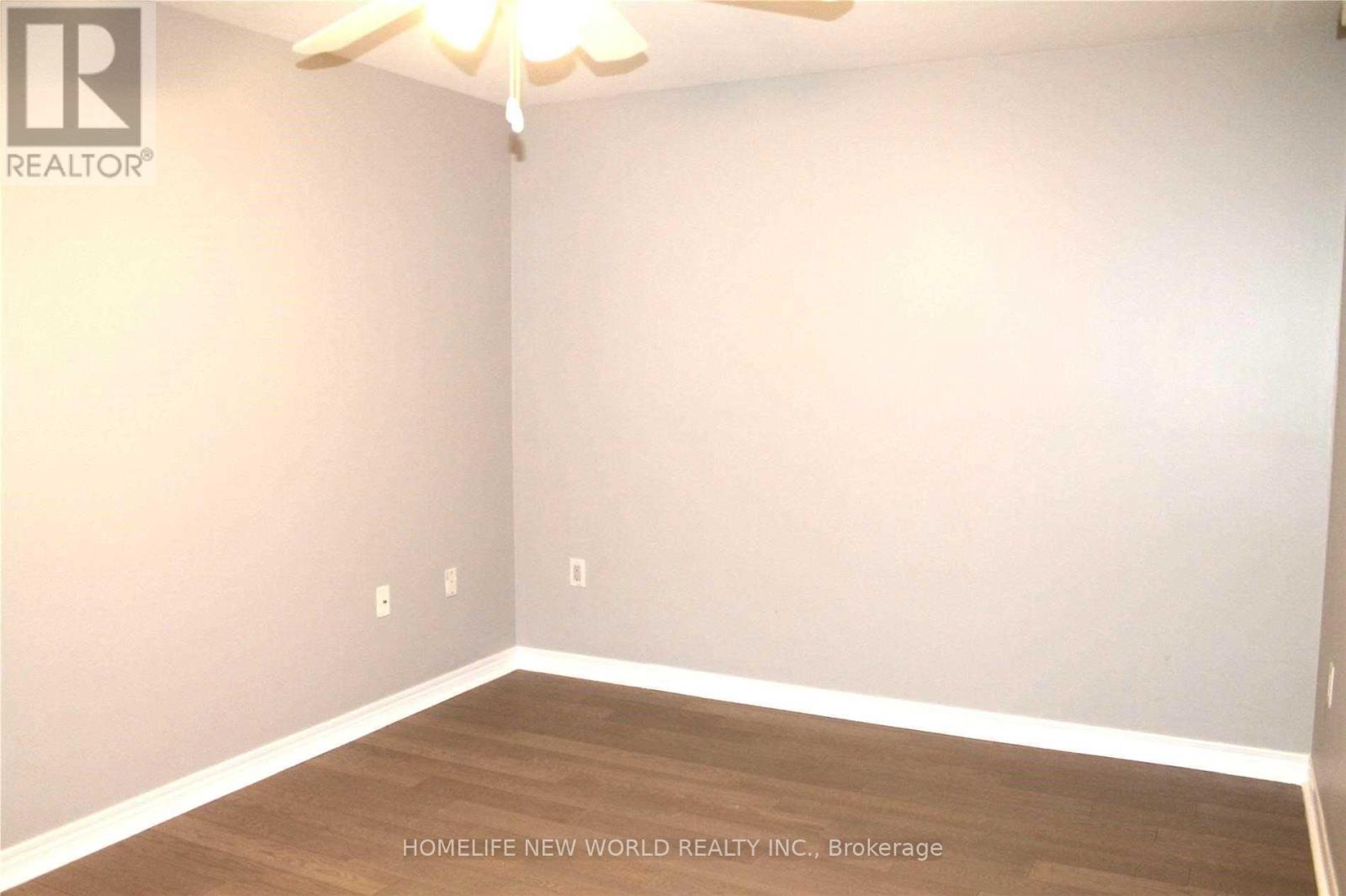 102 Emms Drive, Barrie, Ontario  L4N 8H5 - Photo 17 - S12208727