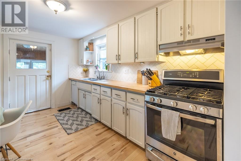 35 Harris Street, Guelph, Ontario  N1E 5S9 - Photo 15 - 40736733