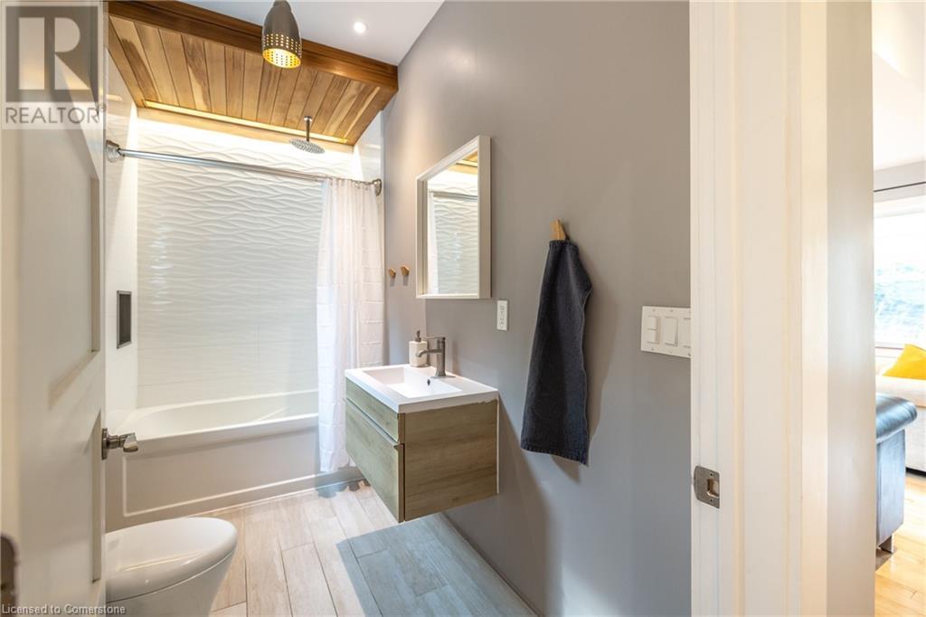 35 Harris Street, Guelph, Ontario  N1E 5S9 - Photo 18 - 40736733