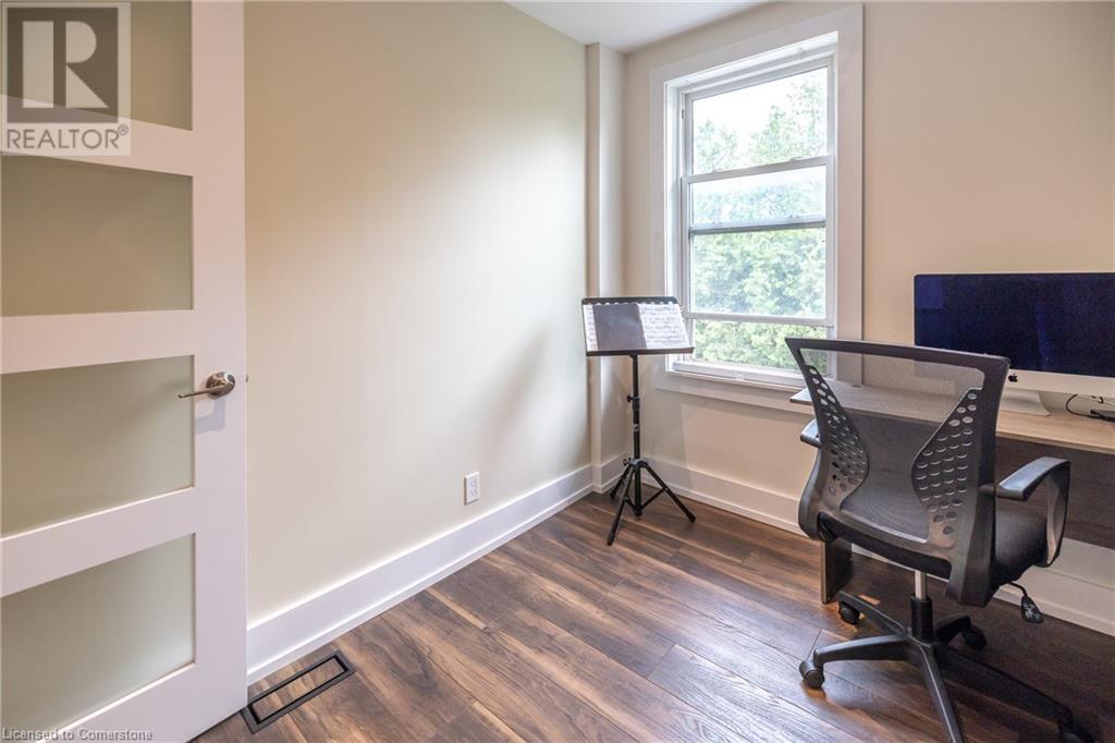 35 Harris Street, Guelph, Ontario  N1E 5S9 - Photo 30 - 40736733