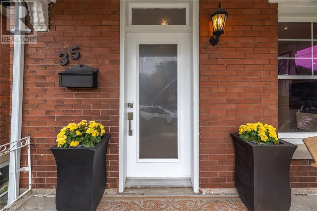 35 Harris Street, Guelph, Ontario  N1E 5S9 - Photo 4 - 40736733