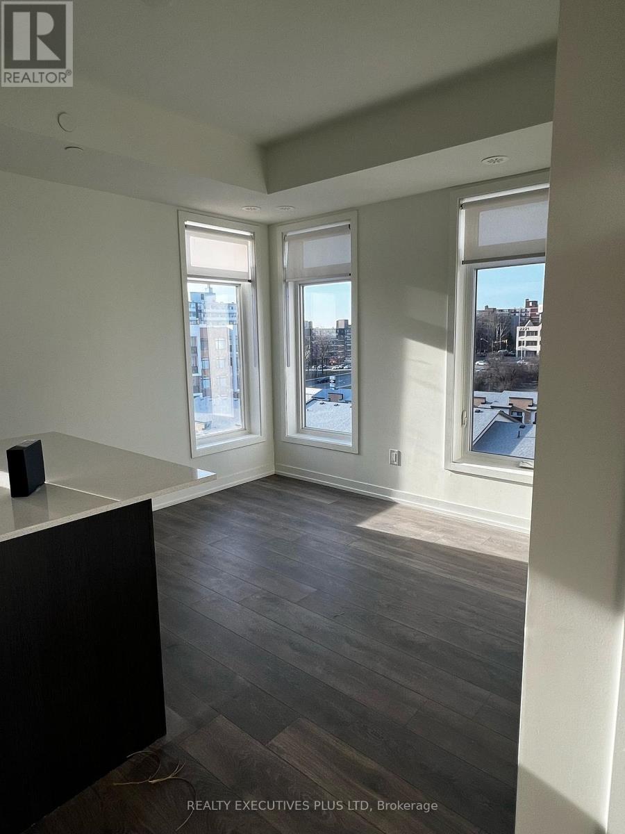 606 - 135 Canon Jackson Drive, Toronto, Ontario  M6M 0C3 - Photo 14 - W12208670