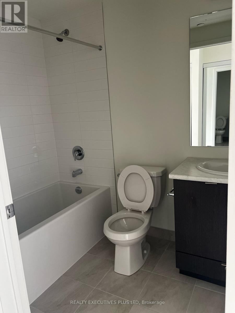 606 - 135 Canon Jackson Drive, Toronto, Ontario  M6M 0C3 - Photo 16 - W12208670