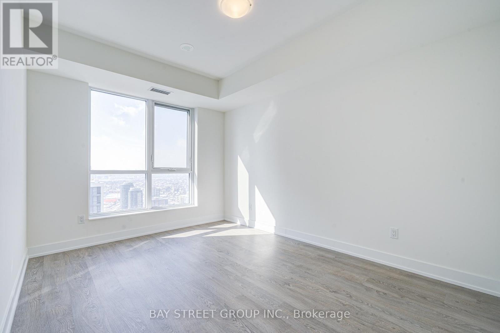 4032 - 5 Mabelle Avenue, Toronto, Ontario  M9A 0C8 - Photo 23 - W12208675