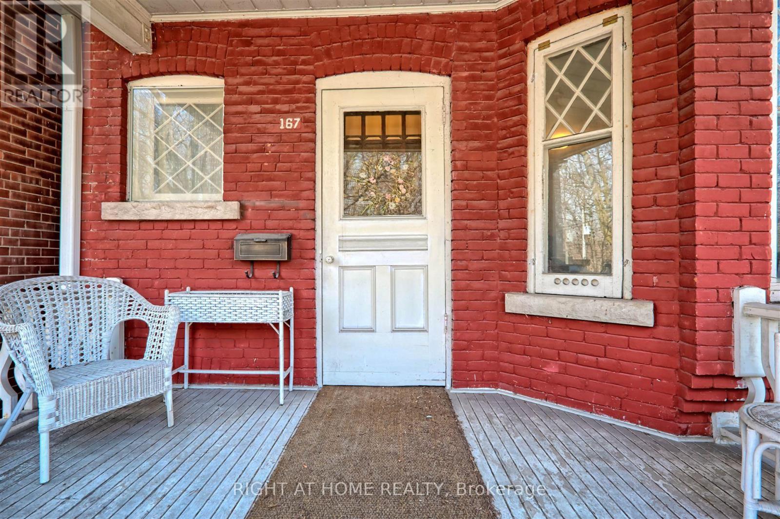 Second & Third Floor - 167 Parkside Drive, Toronto, Ontario  M6R 2Y8 - Photo 2 - W12208676