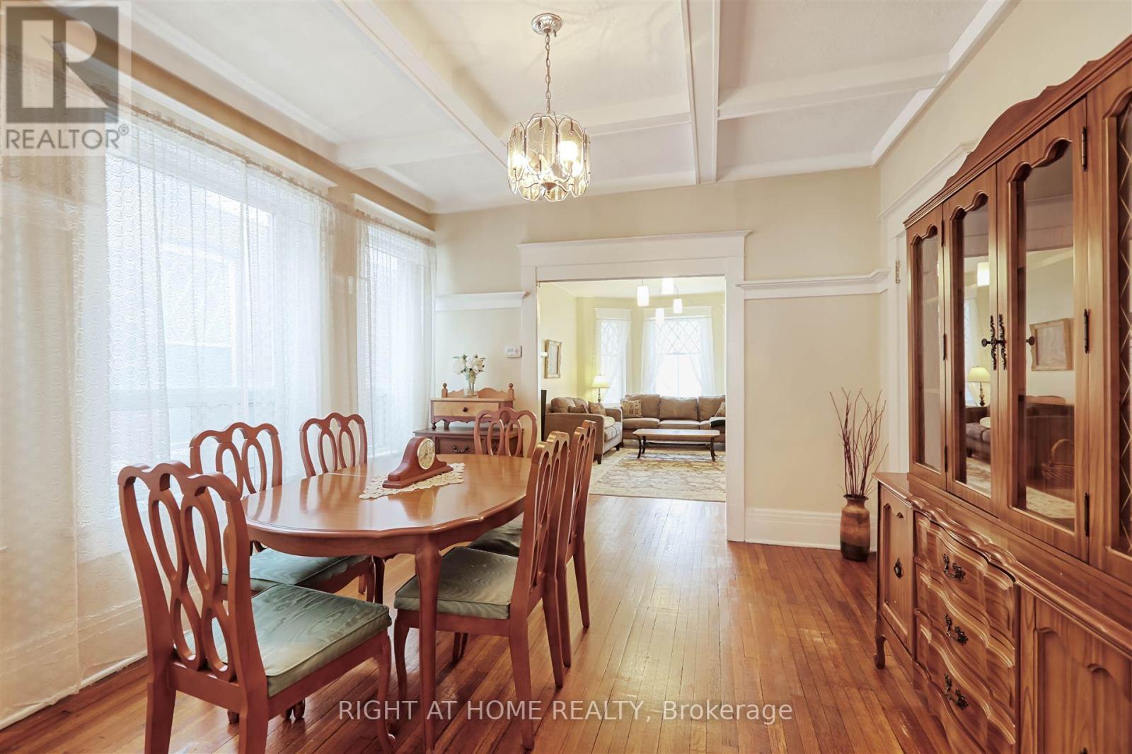 Second & Third Floor - 167 Parkside Drive, Toronto, Ontario  M6R 2Y8 - Photo 8 - W12208676