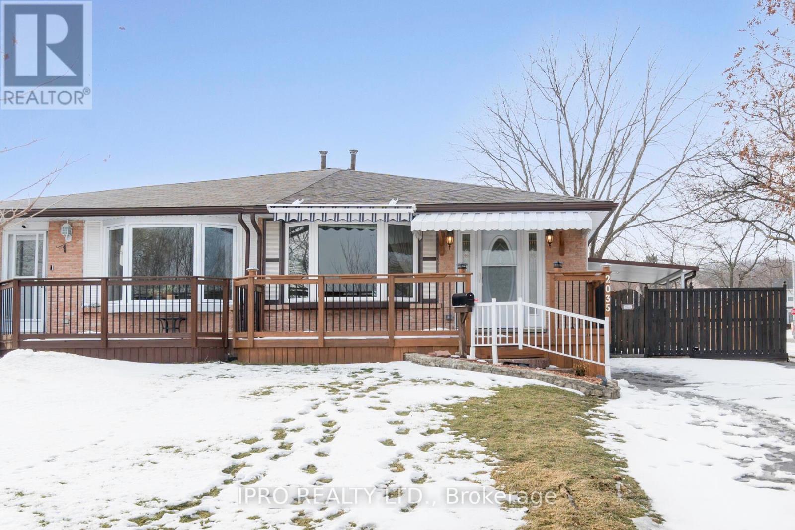 2035 CARLETON COURT, Burlington, Ontario