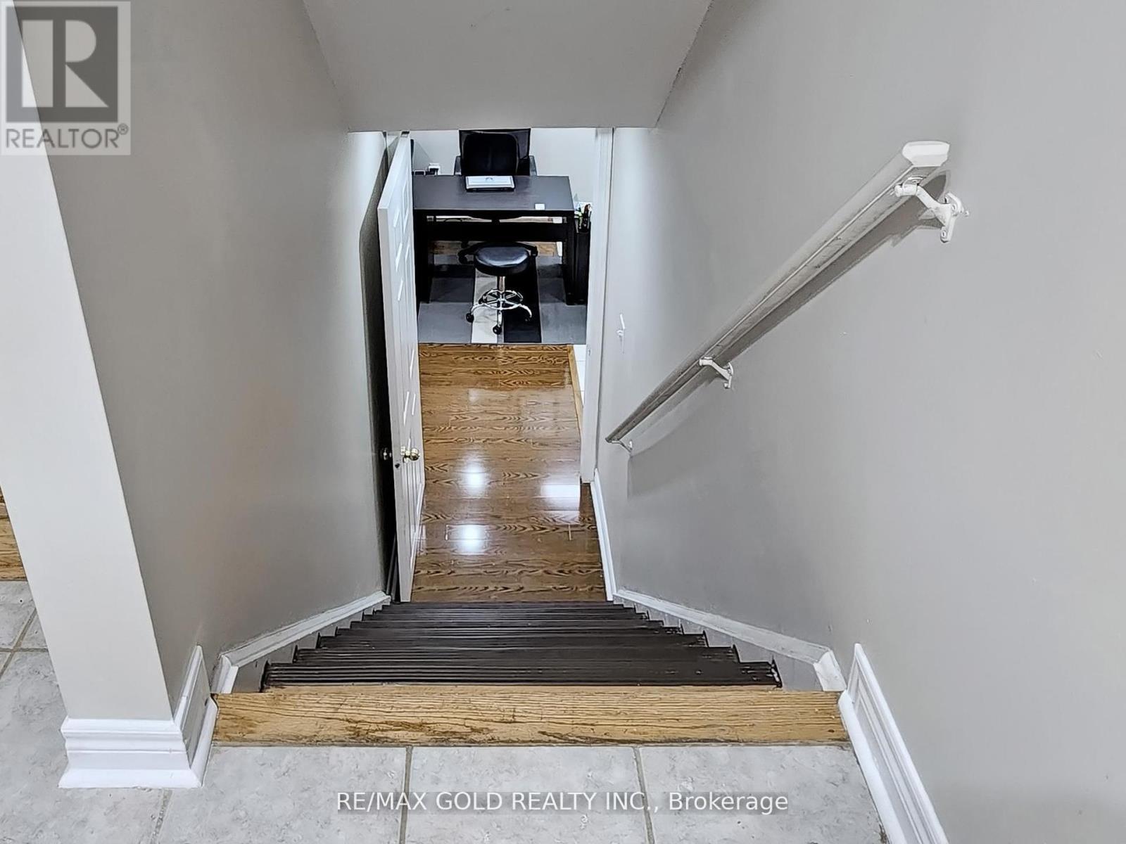 6 Foxhollow Road, Brampton, Ontario  L7A 1M3 - Photo 24 - W12208716