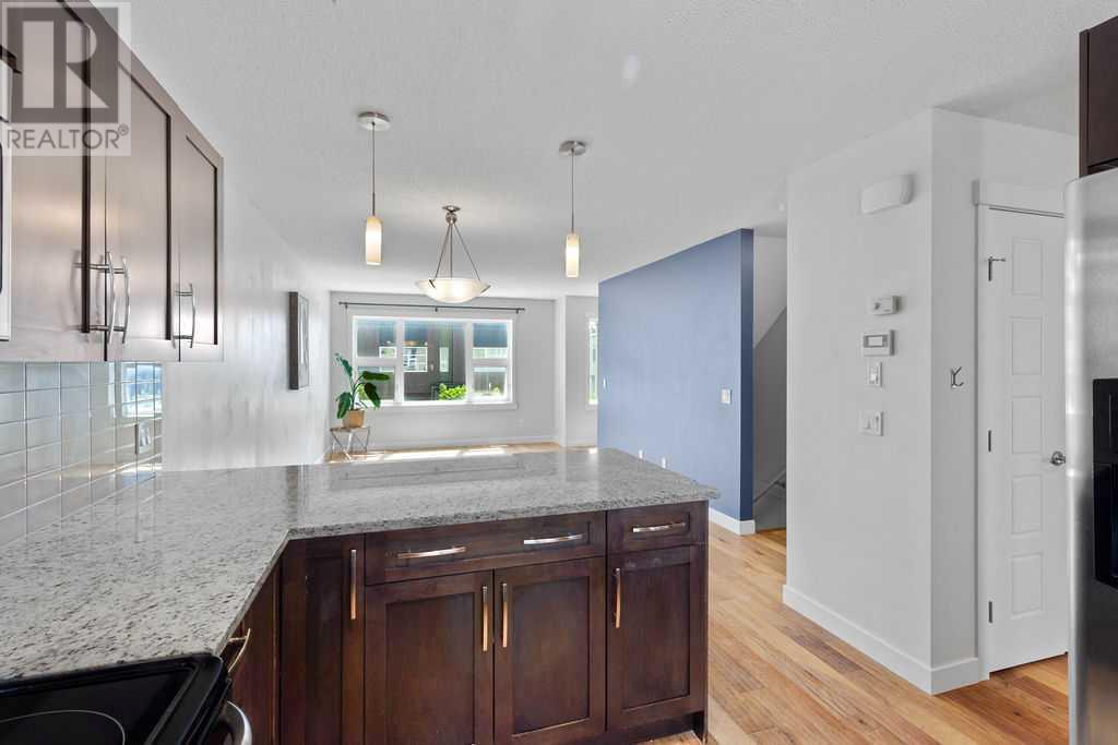 346 Covecreek Circle Ne, Calgary, Alberta  T3K 0W6 - Photo 12 - A2229536