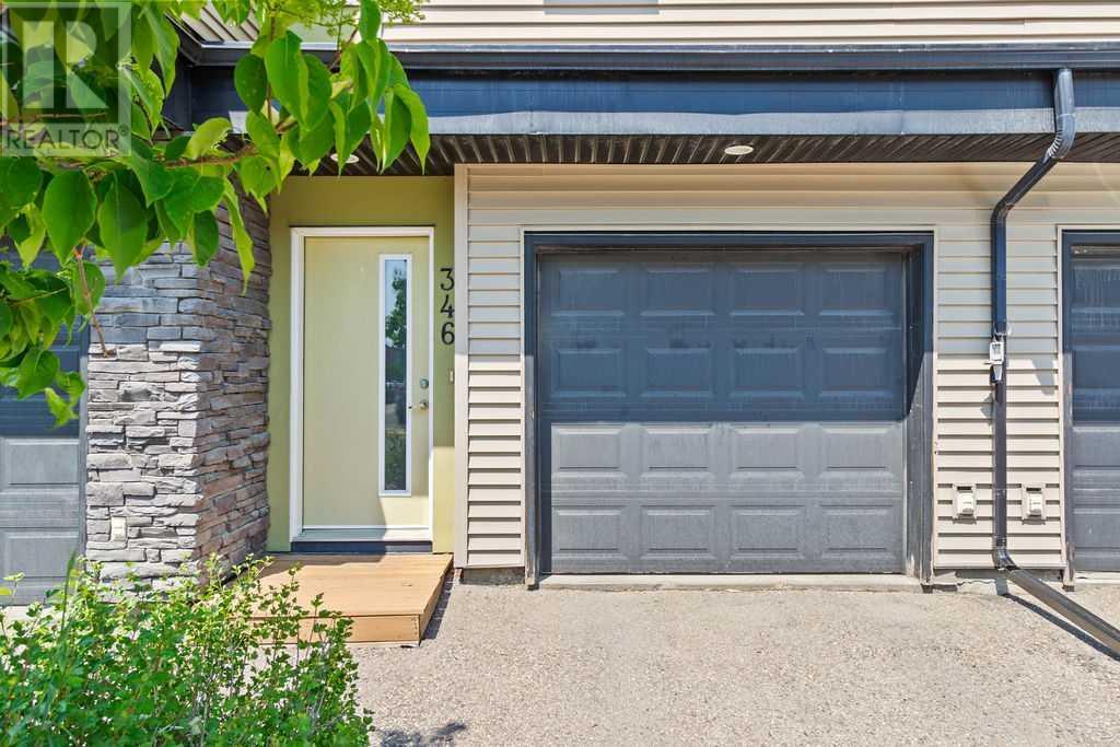 346 Covecreek Circle Ne, Calgary, Alberta  T3K 0W6 - Photo 2 - A2229536