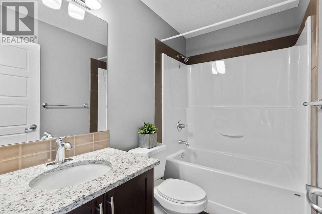 346 Covecreek Circle Ne, Calgary, Alberta  T3K 0W6 - Photo 21 - A2229536