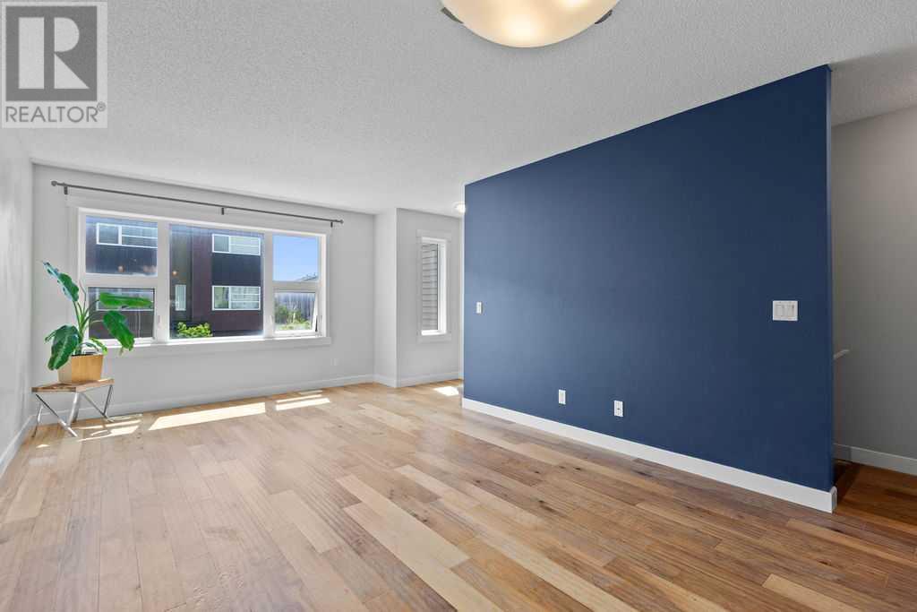 346 Covecreek Circle Ne, Calgary, Alberta  T3K 0W6 - Photo 4 - A2229536