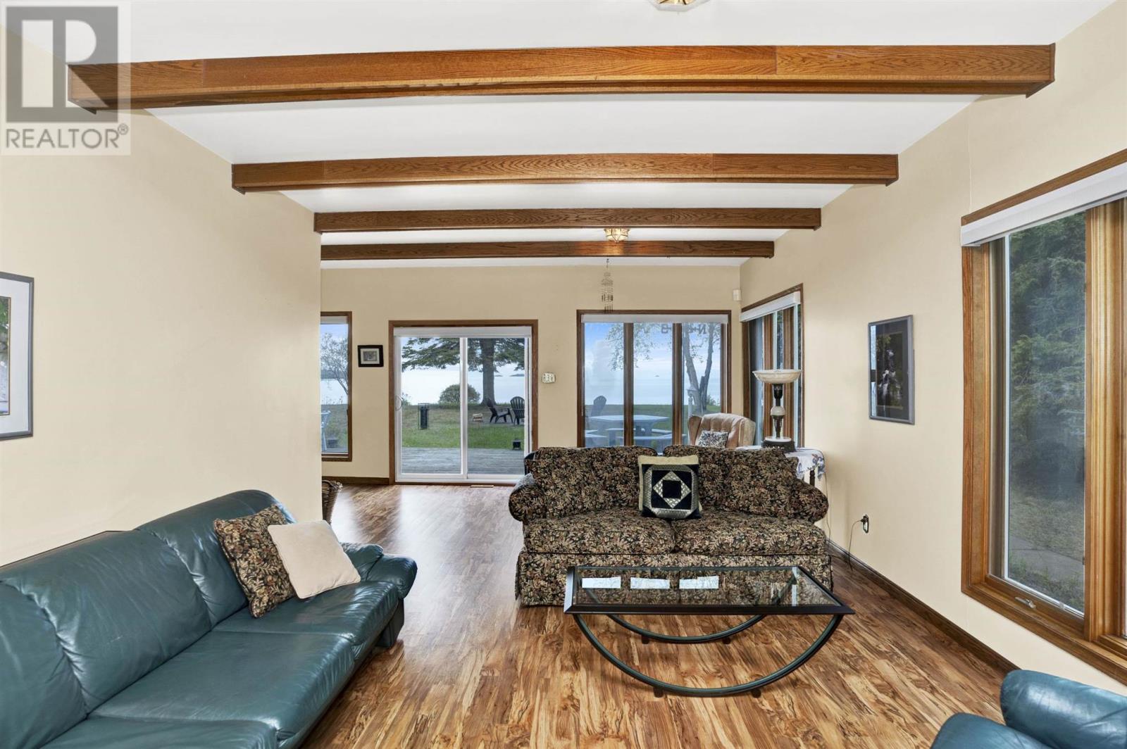 2061 Sunnyside Beach, Thunder Bay, Ontario  P7A 4K4 - Photo 11 - TB251568