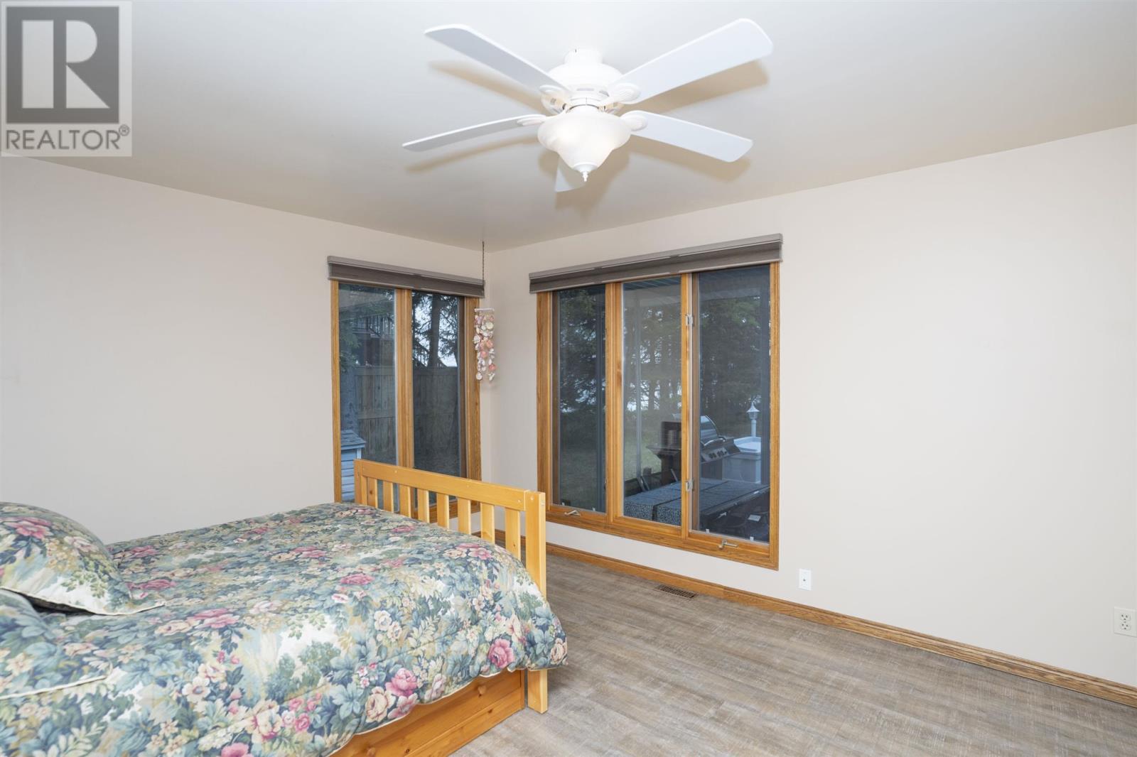 2061 Sunnyside Beach, Thunder Bay, Ontario  P7A 4K4 - Photo 25 - TB251568