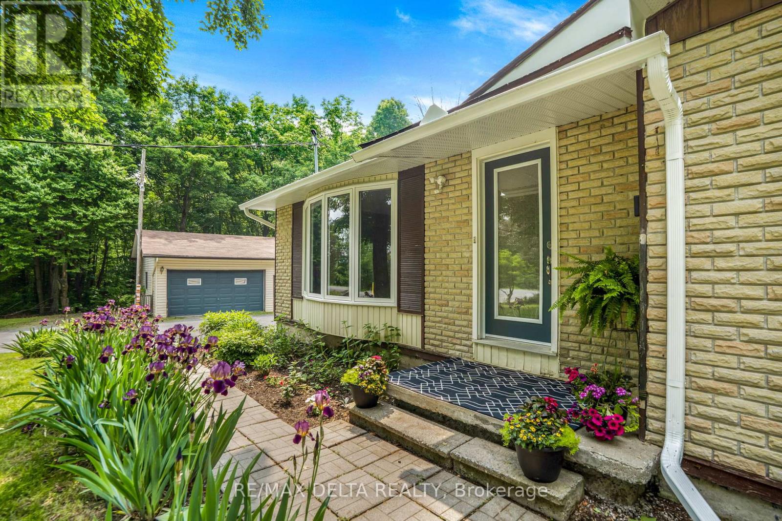 1520 Ridge Road, Champlain, Ontario  K0B 1R0 - Photo 4 - X12208745