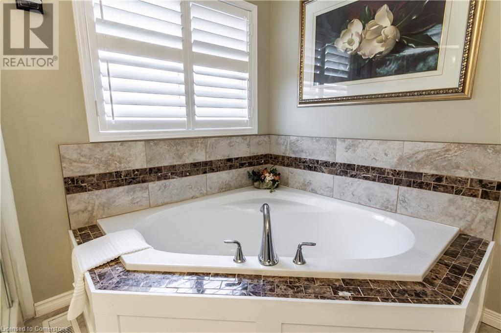 44 Chrysler Crescent, Cambridge, Ontario  N3H 5S5 - Photo 22 - 40739367