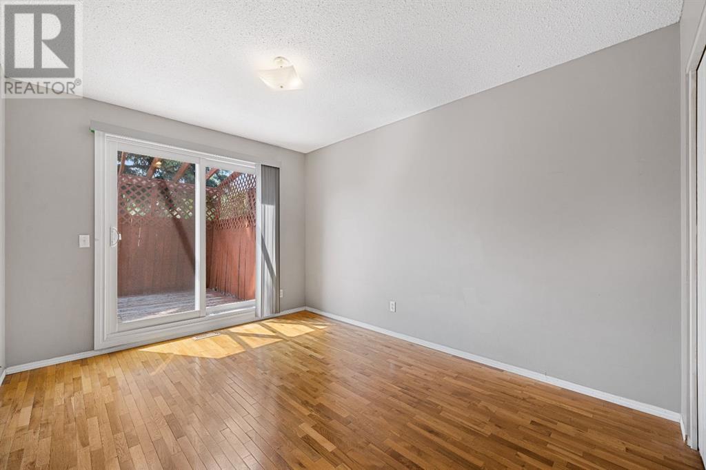 107 Beacham Way Nw, Calgary, Alberta  T3K 1R9 - Photo 15 - A2228761