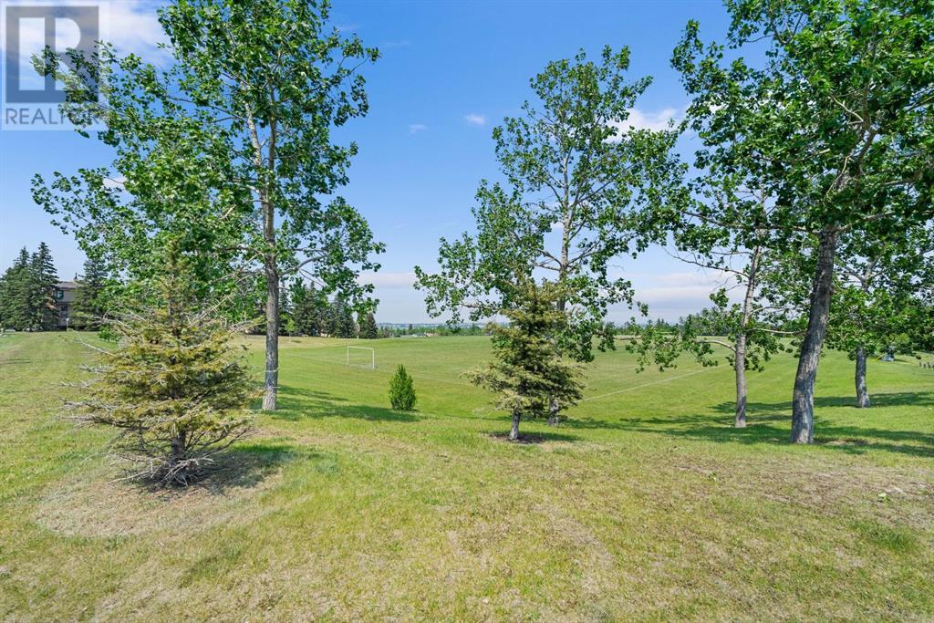 107 Beacham Way Nw, Calgary, Alberta  T3K 1R9 - Photo 25 - A2228761